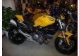moto DUCATI MONSTER