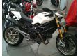 moto DUCATI MONSTER S