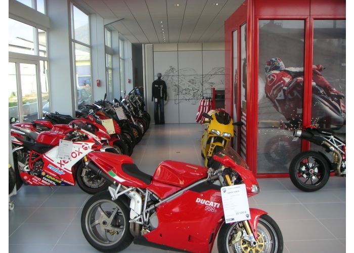 Concessionaire bmw moto in chambery #7
