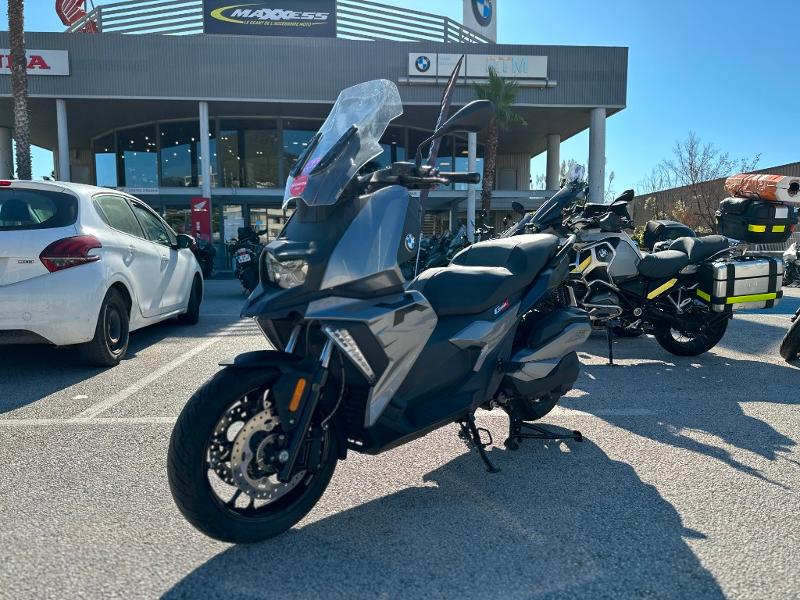 moto BMW C 400 X